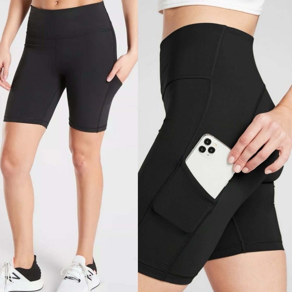 Athleta Ultimate Stash Pocket 7" Short BLACK SIZE XS